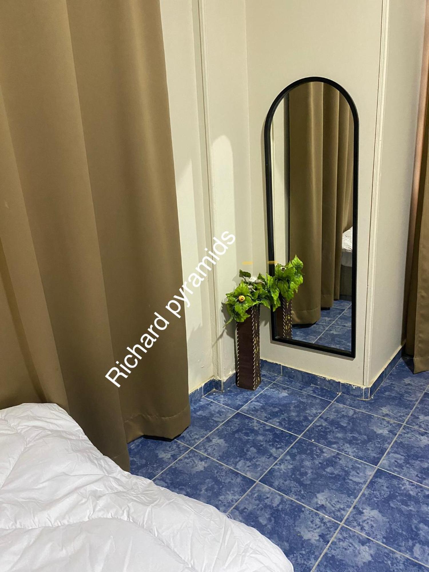 Richard Pyramids Inn Hotel Kafret el-Gabal 외부 사진